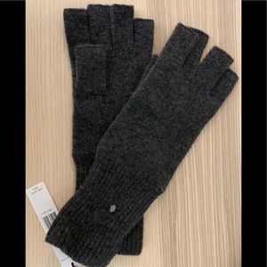 Marc Jacobs Cashmere fingerless gloves